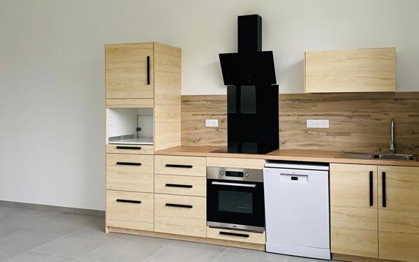 Appartement à louer    4 pièces • 75,13 m2 Saint-Geoire-en-Valdaine