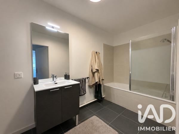 Appartement à vendre 2 pièces 62,4 m² Noisiel