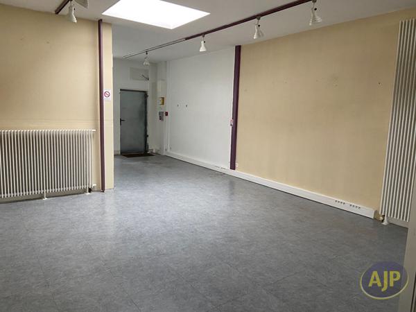 Saintes : 510 € - AJP Immobilier Saintes