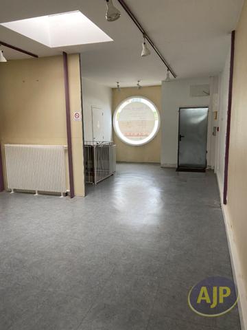 Saintes : 510 € - AJP Immobilier Saintes