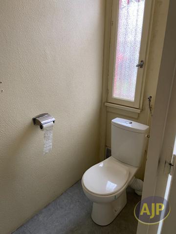 Saintes : 510 € - AJP Immobilier Saintes