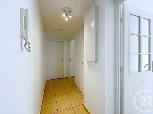 Appartement F3 à vendre  3 pièces - 59 m 2   LA CHAPELLE EN SERVAL  - 60
