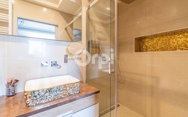 Appartement à vendre    6 pièces • 128,42 m2 Reims