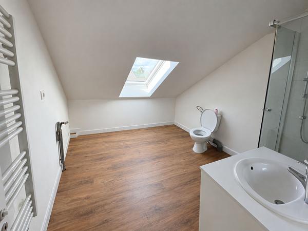 GRAND APPARTEMENT TYPE STUDIO CAUDRY , Caudry