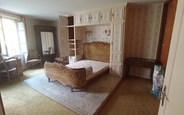 Maison à vendre    6 pièces •  Lorris