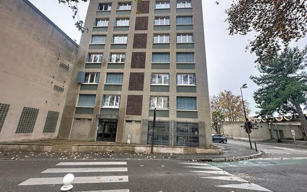 Appartement à vendre    4 pièces • 94 m2 Avignon