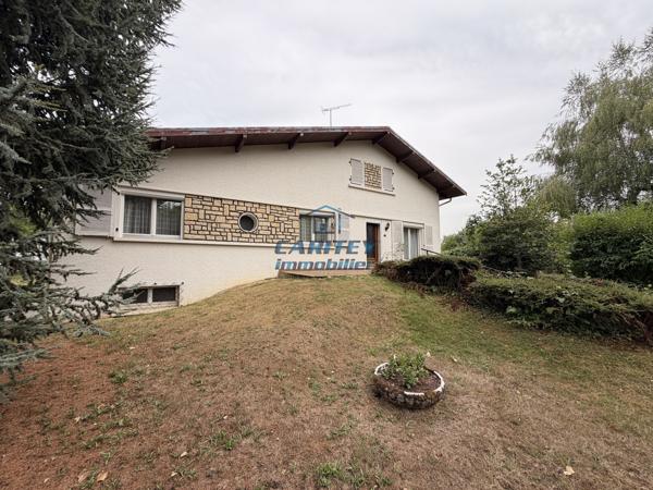 Maison de plain-pied – 100 m² – 3 chambres – Terrain 1 106 m² – AILLEVILLERS ET LYAUMONT