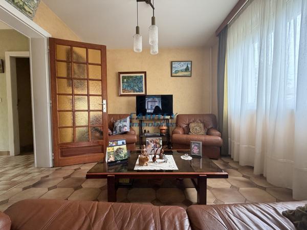 Maison de plain-pied – 100 m² – 3 chambres – Terrain 1 106 m² – AILLEVILLERS ET LYAUMONT