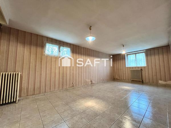 Maison individuelle - 4 chambres - Terrain clos