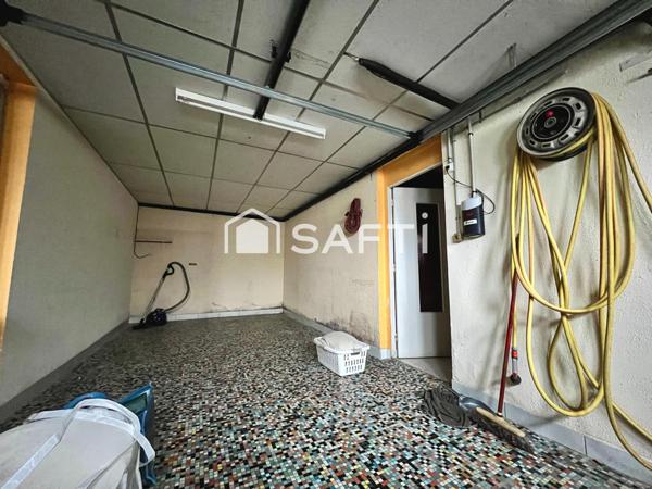 Maison individuelle - 4 chambres - Terrain clos