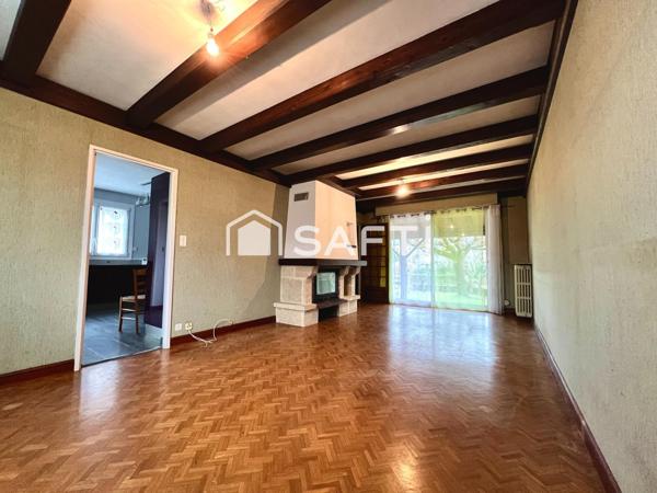 Maison individuelle - 4 chambres - Terrain clos