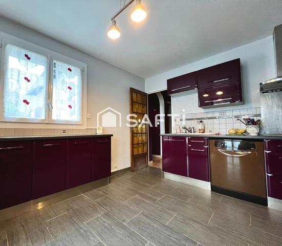 Maison individuelle - 4 chambres - Terrain clos