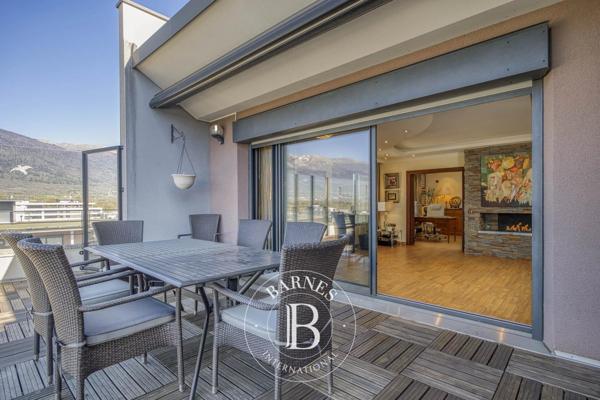 Saint-Genis-Pouilly, Appartement 2 Chambres -  178 m² à vendre
