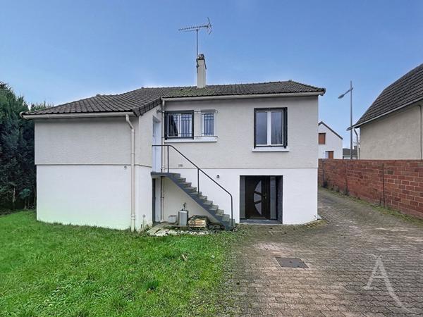 Maison 4 piéces - 2 chambres - sous-sol total - jardin - BONNIERES SUR SEINE - centre ville