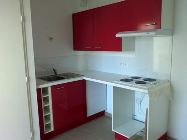 Métro national studio avec balcons vendu loué