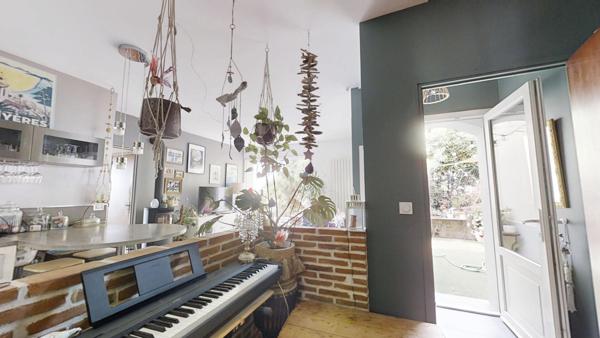 Maison Hyeres 8 pièce(s) 148.40 m2