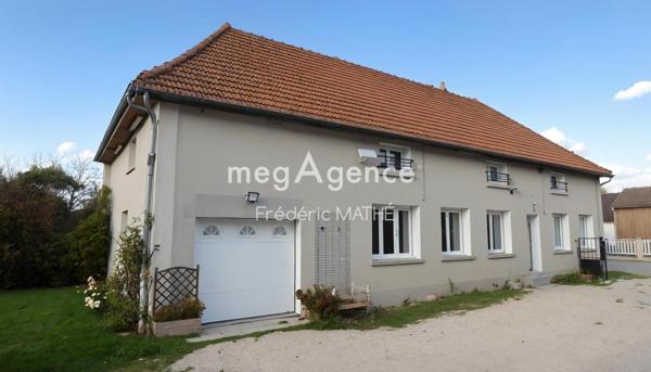 Maison à DOMMARTIN-LETTREE, 51320 - 6 pièces 210m²