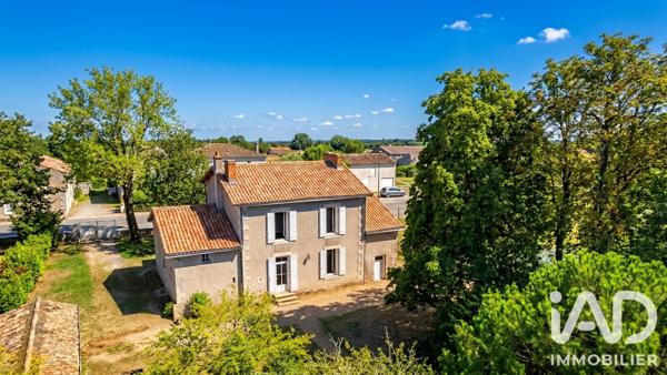 Maison à vendre 5 pièces 149 m² Ménigoute