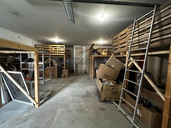 Entrepôt / local industriel