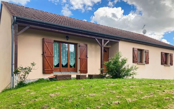 Maison à vendre    4 pièces • 108 m2 Domérat