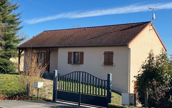 Maison à vendre    4 pièces • 108 m2 Domérat