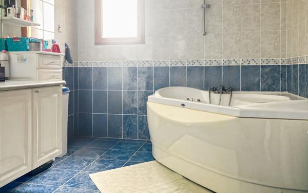 Maison à vendre    4 pièces • 108 m2 Domérat