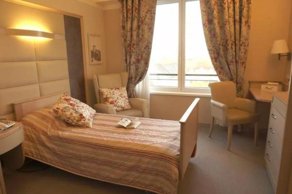 INVESTISSEMENT LOCATIF – ST MAUR DES FOSSES – Résidence EHPAD de L’Orme – 6.14 % de rentabilité