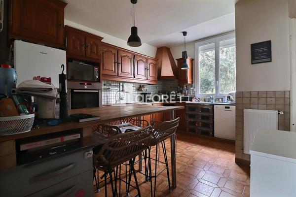 Achat maison près de ST DENIS - 4 pièce(s) - 130 m² - 249 990 €