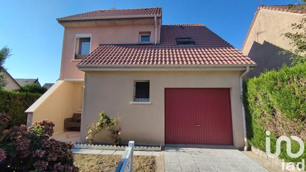 House for sale 4 rooms 96 m² Le Petit-Quevilly