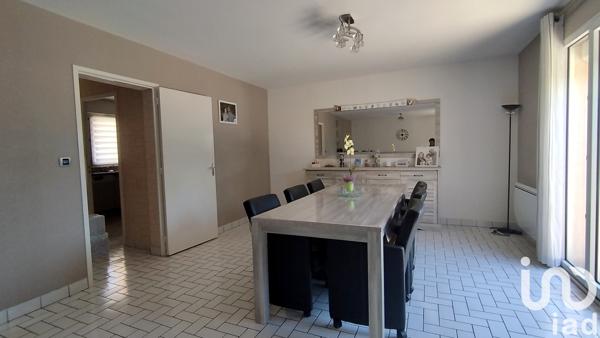 House for sale 4 rooms 96 m² Le Petit-Quevilly