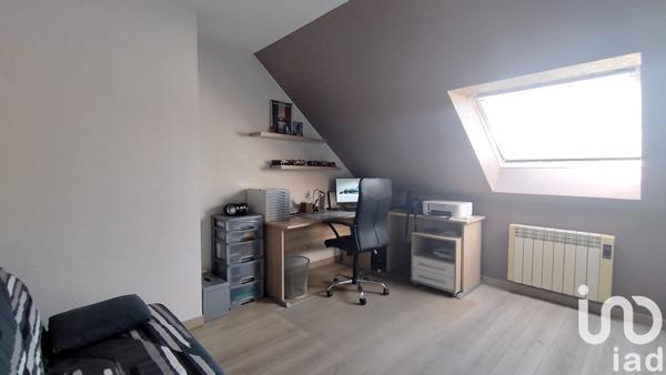 House for sale 4 rooms 96 m² Le Petit-Quevilly