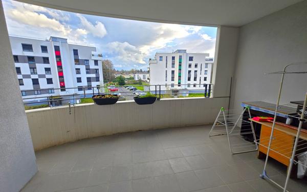 Appartement à louer    4 pièces • 133 m2 Saint-Genis-Pouilly