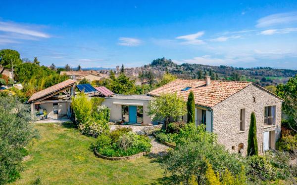 Maison à vendre    7 pièces • 236,10 m2 Forcalquier