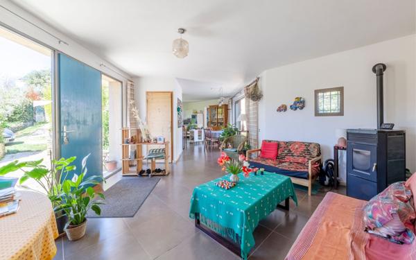 Maison à vendre    7 pièces • 236,10 m2 Forcalquier