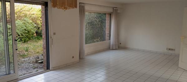 À vendre - Maison mitoyenne 1 côté, 6 pièces située à Croix (59170)