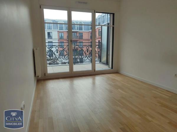 Appartement à louer 3 pièces 65.4m² Puteaux (92800)
