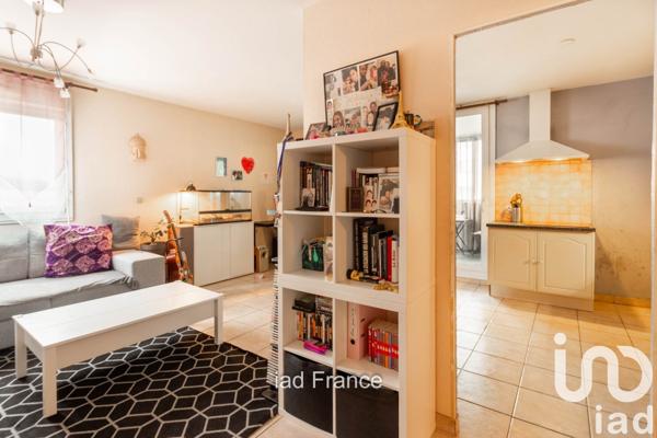 Appartement 3 pièces de 70 m² à Villiers-le-Bel (95400)
