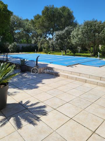 Maison de 236 m²