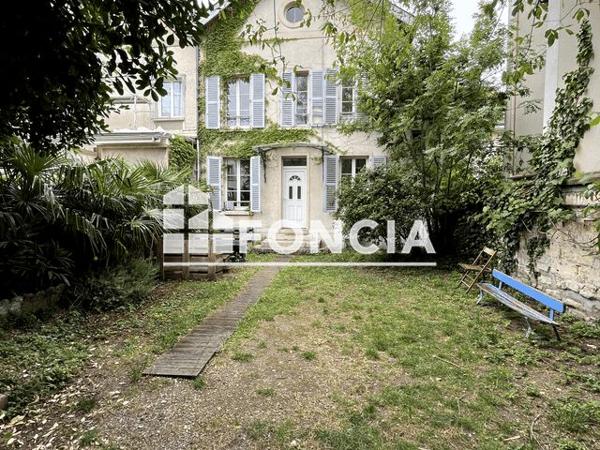 À vendre Maison 6 pièces 94.98 m² - Nanterre 92000