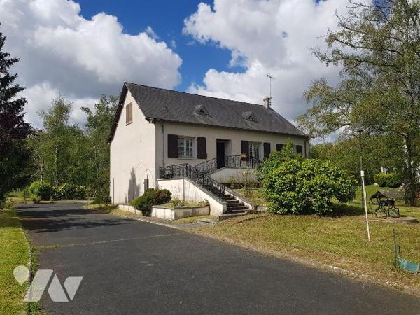A vendre - A MENNETOU SUR CHER - Cette maison d'habitation sur sous-sol d'une surface habitable...