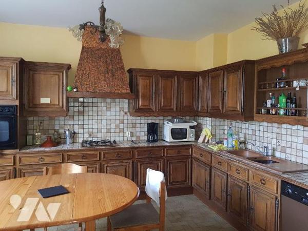 A vendre - A MENNETOU SUR CHER - Cette maison d'habitation sur sous-sol d'une surface habitable...