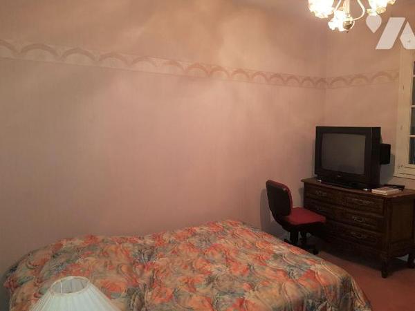 A vendre - A MENNETOU SUR CHER - Cette maison d'habitation sur sous-sol d'une surface habitable...