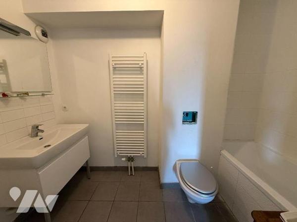 Appartement à vendre à LILLE dans le Nord (59)

Quartier Moulins, rue de Douai, à proximité d...