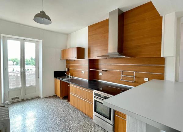 Appartement à vendre    5 pièces • 139,49 m2 Vesoul