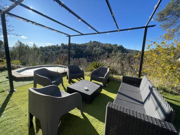 Vente Maison 5 pièces 134 m2 à Le Luc