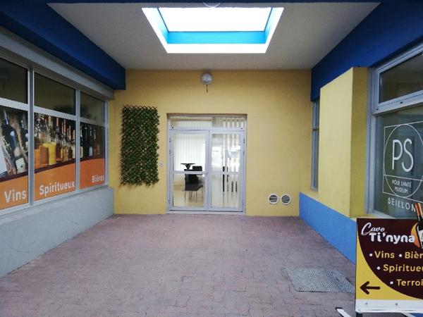 Local commercial Peronnas 42 m2