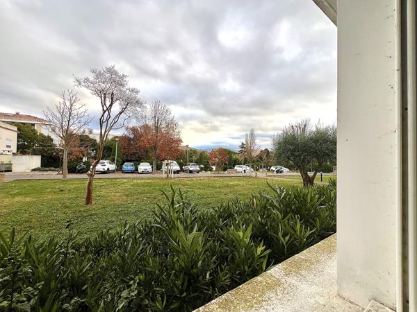 Chateau gombert (13013) 13013 MARSEILLE / Château Gombert - Appartement 2 pièces avec garage