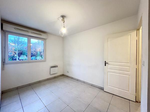 Chateau gombert (13013) 13013 MARSEILLE / Château Gombert - Appartement 2 pièces avec garage