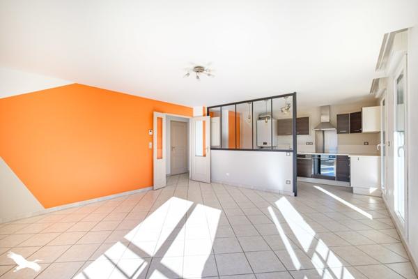 Appartement à vendre |  Chassieu |  4 pièces | 77 m²