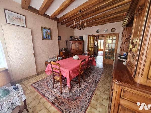 MAISON DE VILLE - A VENDRE - MONTOIRE / LOIR (41800) 